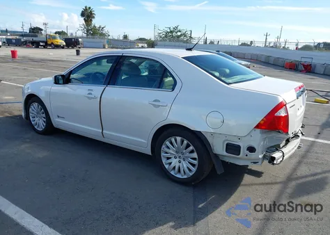 2010 Ford Fusion Hybrid из США, поврежденный, VIN 3FADP0L37AR233528